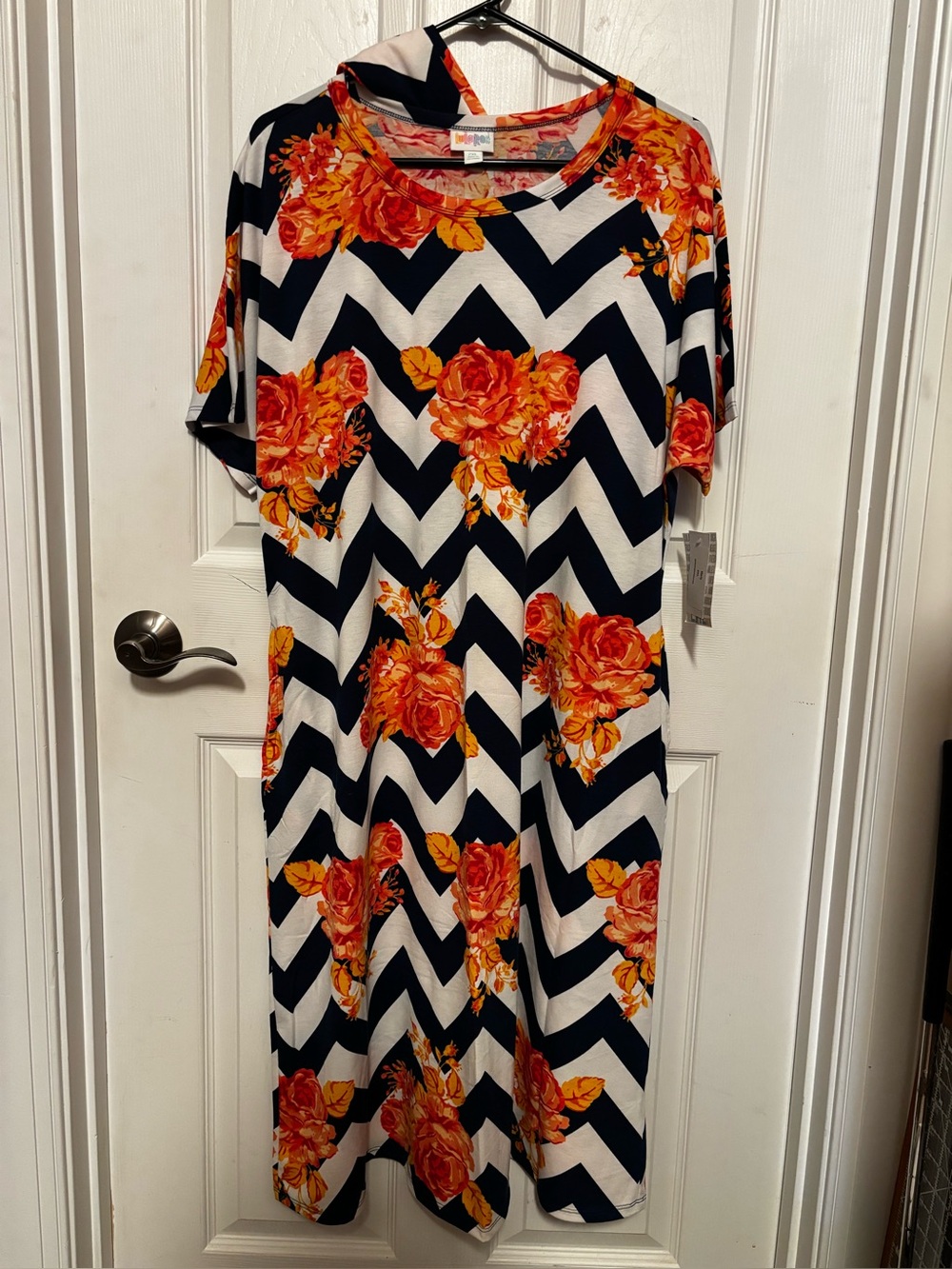 Lularoe NWT 2XL Marly Midi Dress Very Soft Black White Floral Fall